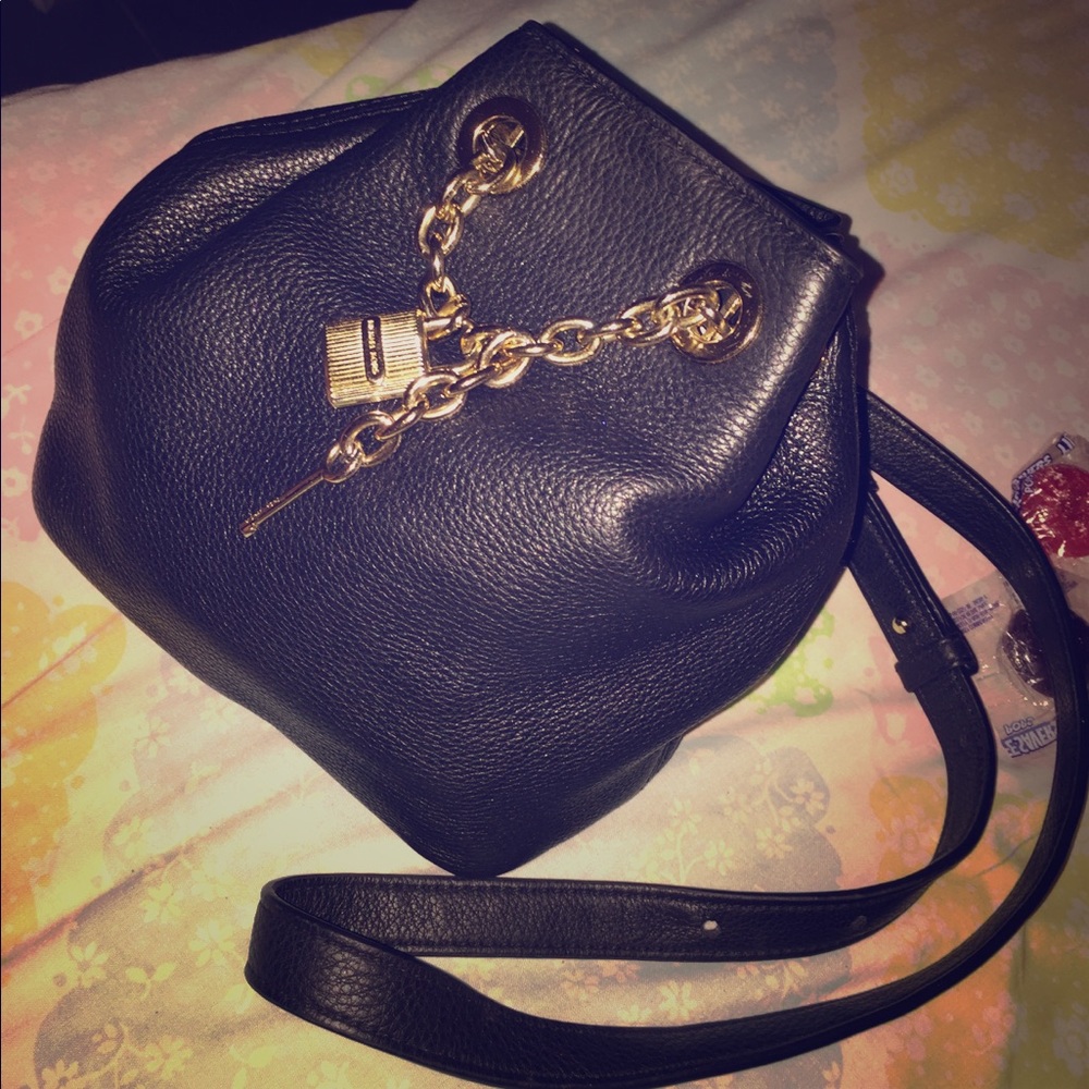 Authentic Michael Kors crossbody